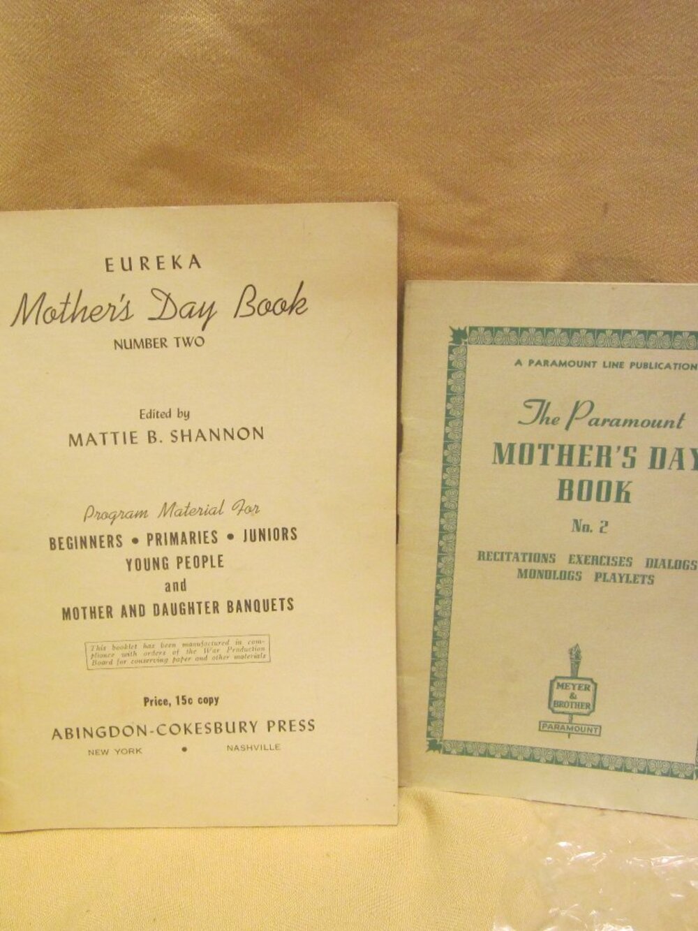 VTG 50'S PAIR OF MOTHER'S DAY BOOKS, PERIOD BOOKS, SC